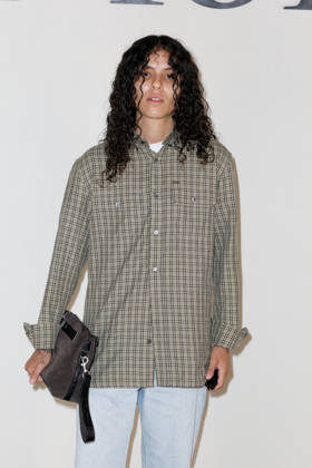 070 Shake Photocall from the Dior Mens Spring Summer 2027 Ready-to-Wear show during Paris Fashion Week on June 24, 2026 Olivier Borde Bestimage Celebs at the Dior Mens Spring Summer 2027 Ready-to-Wear show during Paris Fashion Week on June 24, 2026, Paris, France,detected_source_language  Copyright: xOLIVIERxBORDEx xBESTIMAGExOLIVIERxBORDEx xBESTIMAGEx