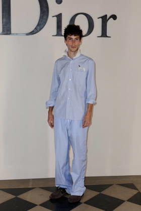 Charlie Walker Photocall from the Dior Mens Spring Summer 2027 Ready-to-Wear show during Paris Fashion Week on June 24, 2026 Olivier Borde Bestimage Celebrities at the Dior Mens Spring Summer 2027 Ready-to-Wear show during Paris Fashion Week on June 24, 2026, Paris, France,detected_source_language  Copyright: xOLIVIERxBORDEx xBESTIMAGExOLIVIERxBORDEx xBESTIMAGEx