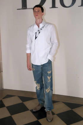 Finnegan Oldfield Dior Homme Fashion Show, Spring Summer 2027 Collection Photocall as part of Paris Fashion Week, France, June 24, 2026 Bertrand Rindoff Bestimage Dior Menswear Spring Summer 2027 show as part of Paris Fashion Week on June 24, 2026 in Paris, France,detected_source_language  Copyright: xBERTRANDxRINDOFFxPETROFFx xBESTIMAGExBERTRANDxRINDOFFxPETROFFx xBESTIMAGEx