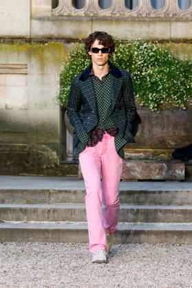 Dior Homme Ready-to-Wear Mens Spring Summer 2027 Fashion Show during Paris Fashion Week, France, on June 24, 2026 Bestimage Runway during the Dior Homme Men’s Spring Summer 2027 fashion show as part of Paris Fashion Week on June 24, 2026 in Paris, France Paris, France,detected_source_language  Copyright: xAgencex xBestimagexAgencex xBestimagex