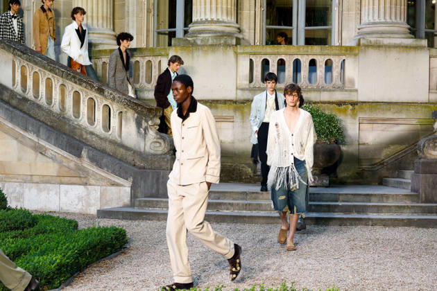 Dior Homme Ready-to-Wear Mens Spring Summer 2027 Fashion Show during Paris Fashion Week, France, on June 24, 2026 Bestimage Runway during the Dior Homme Men’s Spring Summer 2027 fashion show as part of Paris Fashion Week on June 24, 2026 in Paris, France Paris, France,detected_source_language  Copyright: xAgencex xBestimagexAgencex xBestimagex