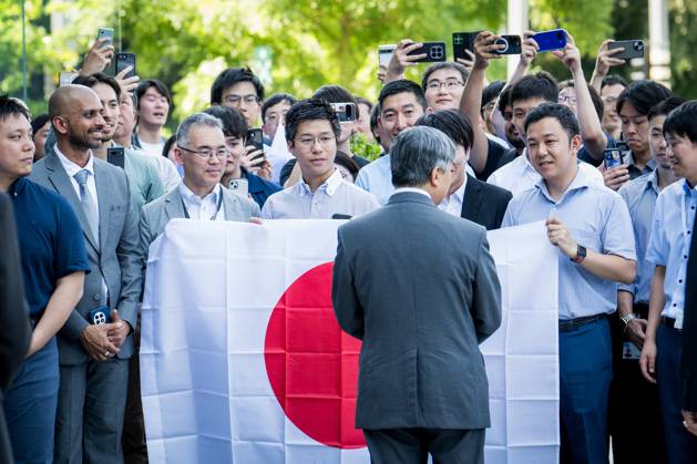Japanese Emperor Naruhito greets the public after a visit to the Interuniversity microelectronics centre (IMEC), a Flemish interuniversity research institute for microelectronics and nanotechnology located in Leuven, during the official state visit of the Japanese Emperor and Empress to Belgium on Wednesday 24 June 2026. The Emperor and Empress of Japan visit Belgium from June 20-25.  JASPERxJACOBS 179132033