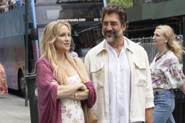 Kate Hudson und Javier Bardem bei den Dreharbeitem zum Kinofilm Hello & Paris in Downtown Manhattan. New York, 23.06.2026