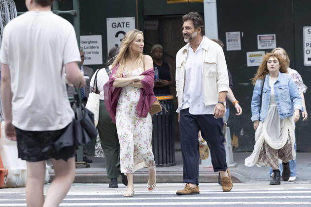 Kate Hudson und Javier Bardem bei den Dreharbeitem zum Kinofilm Hello & Paris in Downtown Manhattan. New York, 23.06.2026