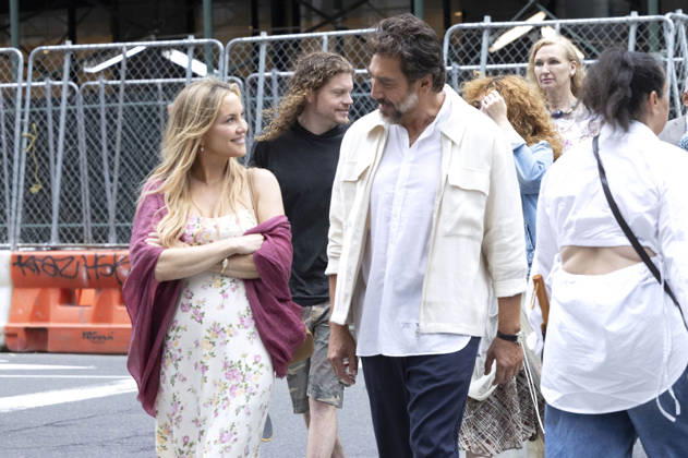 Kate Hudson und Javier Bardem bei den Dreharbeitem zum Kinofilm Hello & Paris in Downtown Manhattan. New York, 23.06.2026