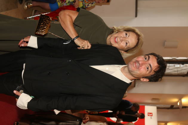 Ilke Catak mit Mutter bei der 25. Verleihung des Friedenspreises des Deutschen Films Die Brücke im Cuvillies Theater. München, 23.06.2026 Copyright: xAgenturxMatthiasxWehnertx xM.xGränzdörferx