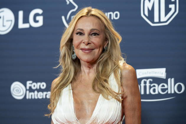 Beef Awards Red Carpet Ana Obregon attends the Beef Awards Red Carpet at Plaza de las Ventas in Madrid. June 24, 2026, Spain Madrid Spain Copyright: xAtilanoxGarciax xSOPAxImagesx photos24930