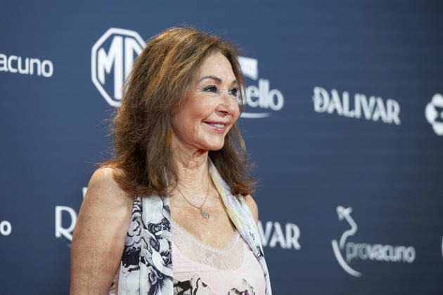 June 24, 2026, Madrid, Spain: Ana Rosa Quintana attends the Beef Awards Red Carpet at Plaza de las Ventas in Madrid. June 24, 2026, Spain Madrid Spain  - ZUMAs197 20260624_aaa_s197_271 Copyright: xAtilanoxGarciax