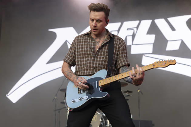 McFly perform at Halifax Piece Hall Danny Jones of McFly performs at Piece Hall, Halifax, 24th June 2026, Credit:Mike Gray MIKE GRAY - B4227 Avalon  Copyright: xMikexGrayx xMIKExGRAYx-xB4227x xAvalonx 1112281058