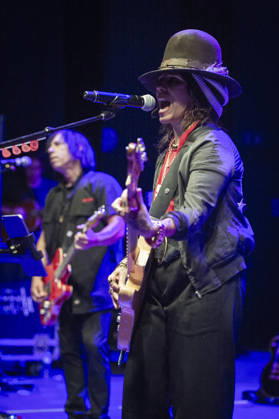 4 Non Blondes at Shepherds Bush Empire 24 June 2026 4 Non Blondes perform at O2 Shepherds Bush Empire in London on 24th June 2026. Linda Perry Lead vocals, guitar Dawn Richardson Drums Christa Hillhouse Bass guitar Roger Rocha Lead guitar, vocals, Credit:Zoran Veselinovic B4859 Avalon UK, London, O2 Shepherds Bush Empire  Copyright: xZoranxVeselinovicx xB4859x xAvalonx 1112334533
