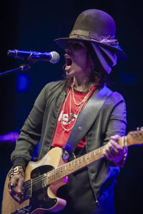 4 Non Blondes at Shepherds Bush Empire 24 June 2026 4 Non Blondes perform at O2 Shepherds Bush Empire in London on 24th June 2026. Linda Perry Lead vocals, guitar Dawn Richardson Drums Christa Hillhouse Bass guitar Roger Rocha Lead guitar, vocals, Credit:Zoran Veselinovic B4859 Avalon UK, London, O2 Shepherds Bush Empire  Copyright: xZoranxVeselinovicx xB4859x xAvalonx 1112334550