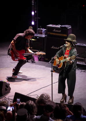 4 Non Blondes at Shepherds Bush Empire 24 June 2026 4 Non Blondes perform at O2 Shepherds Bush Empire in London on 24th June 2026. Linda Perry Lead vocals, guitar Dawn Richardson Drums Christa Hillhouse Bass guitar Roger Rocha Lead guitar, vocals, Credit:Zoran Veselinovic B4859 Avalon UK, London, O2 Shepherds Bush Empire  Copyright: xZoranxVeselinovicx xB4859x xAvalonx 1112334566