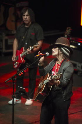 4 Non Blondes at Shepherds Bush Empire 24 June 2026 4 Non Blondes perform at O2 Shepherds Bush Empire in London on 24th June 2026. Linda Perry Lead vocals, guitar Dawn Richardson Drums Christa Hillhouse Bass guitar Roger Rocha Lead guitar, vocals, Credit:Zoran Veselinovic B4859 Avalon UK, London, O2 Shepherds Bush Empire  Copyright: xZoranxVeselinovicx xB4859x xAvalonx 1112334572