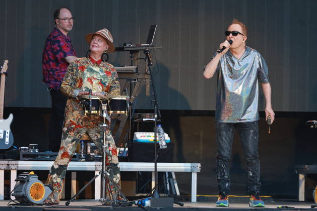 24.06.2026, THE B-52ÕS, im Konzert live in der Zitadelle Spandau, Berlin, Abschiedstour, Musik, Gesang Kate Pierson, Gesang Fred Schneider, Gesang Cindy Wilson, Berlin