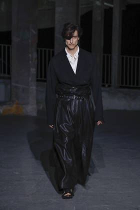 Songzio Men s Ready-to-Wear Spring Summer 2027 Collection Fashion Show at Paris Fashion Week on June 24, 2026 Songzio Men s Ready-to-Wear Spring Summer 2027 Collection Fashion Show at Paris Fashion Week on June 24, 2026, Paris, France  Copyright: xAgencex xBestimagexAgencex xBestimagex