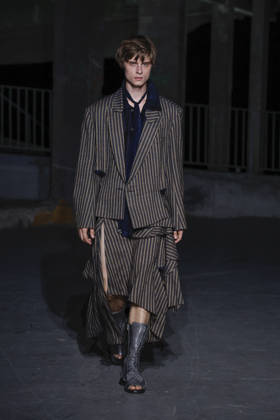 Songzio Men s Ready-to-Wear Spring Summer 2027 Collection Fashion Show at Paris Fashion Week on June 24, 2026 Songzio Men s Ready-to-Wear Spring Summer 2027 Collection Fashion Show at Paris Fashion Week on June 24, 2026, Paris, France  Copyright: xAgencex xBestimagexAgencex xBestimagex