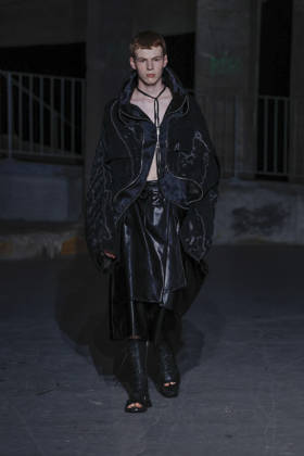 Songzio Men s Ready-to-Wear Spring Summer 2027 Collection Fashion Show at Paris Fashion Week on June 24, 2026 Songzio Men s Ready-to-Wear Spring Summer 2027 Collection Fashion Show at Paris Fashion Week on June 24, 2026, Paris, France  Copyright: xAgencex xBestimagexAgencex xBestimagex