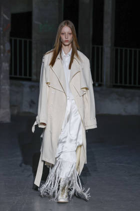 Songzio Men s Ready-to-Wear Spring Summer 2027 Collection Fashion Show at Paris Fashion Week on June 24, 2026 Songzio Men s Ready-to-Wear Spring Summer 2027 Collection Fashion Show at Paris Fashion Week on June 24, 2026, Paris, France  Copyright: xAgencex xBestimagexAgencex xBestimagex