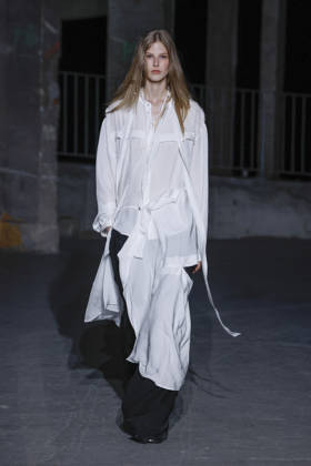 Songzio Men s Ready-to-Wear Spring Summer 2027 Collection Fashion Show at Paris Fashion Week on June 24, 2026 Songzio Men s Ready-to-Wear Spring Summer 2027 Collection Fashion Show at Paris Fashion Week on June 24, 2026, Paris, France  Copyright: xAgencex xBestimagexAgencex xBestimagex