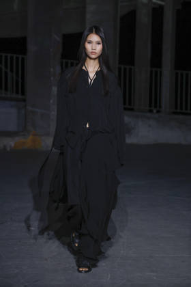Songzio Men s Ready-to-Wear Spring Summer 2027 Collection Fashion Show at Paris Fashion Week on June 24, 2026 Songzio Men s Ready-to-Wear Spring Summer 2027 Collection Fashion Show at Paris Fashion Week on June 24, 2026, Paris, France  Copyright: xAgencex xBestimagexAgencex xBestimagex
