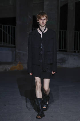 Songzio Men s Ready-to-Wear Spring Summer 2027 Collection Fashion Show at Paris Fashion Week on June 24, 2026 Songzio Men s Ready-to-Wear Spring Summer 2027 Collection Fashion Show at Paris Fashion Week on June 24, 2026, Paris, France  Copyright: xAgencex xBestimagexAgencex xBestimagex