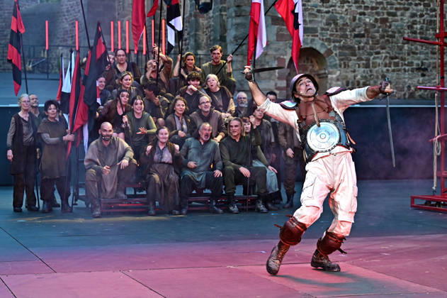 Bad Hersfelder Festspiele - Parzival . Schauspieler Bijan Zamani während der Fotoprobe zur Inszenierung Parzival im Rahmen der Bad Hersfelder Festspiele am 24.06.2026 in der Stiftsruine Bad Hersfeld. 20260624MWI129731