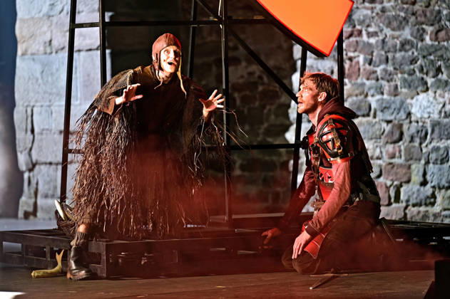 Bad Hersfelder Festspiele - Parzival . Schauspieler Thiess Brammer und Uriel Jung während der Fotoprobe zur Inszenierung Parzival im Rahmen der Bad Hersfelder Festspiele am 24.06.2026 in der Stiftsruine Bad Hersfeld. 20260624MWI130070