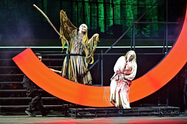 Bad Hersfelder Festspiele - Parzival . Schauspieler Jörg Thieme und Schauspielerin Melita Jurisic während der Fotoprobe zur Inszenierung Parzival im Rahmen der Bad Hersfelder Festspiele am 24.06.2026 in der Stiftsruine Bad Hersfeld. 20260624MWI130021