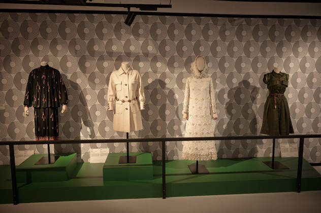 Exhibition: Fashion in Light 1955 1975 ROME, ITALY - JUNE 25: Exhibition Fashion in Light 1955 1975, Rome: between glamour and industrial innovation, featuring cinema, style, the great fashion designers, timeless brands, and the stars of the silver screen and haute couture, at the Capitoline Museums, Centrale Montemartini on June 25, 2026 in Rome, Italy. Rome Italy Copyright: xStefanoxMontesix