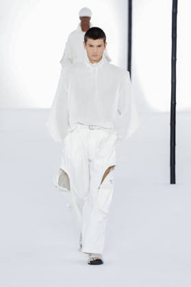 Issey Miyake Ready-to-Wear Men’s Spring Summer 2027 Fashion Show during Paris Fashion Week at the Césure Cultural Center in Paris, France, on June 24, 2026 Bestimage Runway during the Issey Miyake Men’s Spring Summer 2027 fashion show as part of Paris Fashion Week on June 24, 2026 in Paris, France Paris France  Copyright: xAgencex xBestimagexAgencex xBestimagex
