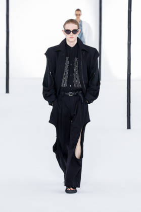 Issey Miyake Ready-to-Wear Men’s Spring Summer 2027 Fashion Show during Paris Fashion Week at the Césure Cultural Center in Paris, France, on June 24, 2026 Bestimage Runway during the Issey Miyake Men’s Spring Summer 2027 fashion show as part of Paris Fashion Week on June 24, 2026 in Paris, France Paris France  Copyright: xAgencex xBestimagexAgencex xBestimagex