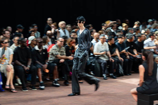 PFW Amiri Runway Menswear NB A model walks the runway during the Amiri Menswear Spring Summer 2027 show as part of Paris Fashion Week on June 25, 2026 in Paris, France. Photo by Nasser Berzane ABACAPRESS.COM Paris France  Copyright: xBerzanexNasser ABACAx