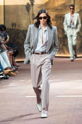 PFW Amiri Runway Menswear NB A model walks the runway during the Amiri Menswear Spring Summer 2027 show as part of Paris Fashion Week on June 25, 2026 in Paris, France. Photo by Nasser Berzane ABACAPRESS.COM Paris France  Copyright: xBerzanexNasser ABACAx