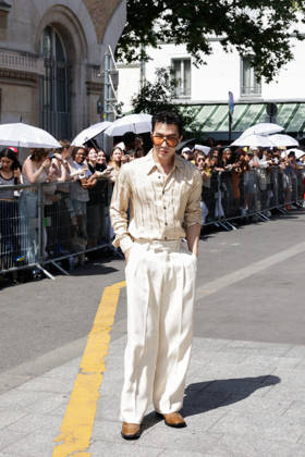 Lo Hahn Lee at the Amiri Spring Summer 2027 Men’s Ready-to-Wear show at the Carreau du Temple during Paris Fashion Week (PFW), June 25, 2026 Tiphaine Lebely Bestimage Celebrities at the Amiri Spring Summer 2027 Men’s Ready-to-Wear show at the Carreau du Temple during Paris Fashion Week (PFW) in Paris, France  Copyright: xTiphainexLebelyx xBestimagexTiphainexLebelyx xBestimagex