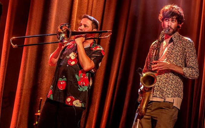 Band Jewish Monkeys in Oberhausen ** NUR FÜR REDAKTIONELLE ZWECKE ** EDITORIAL USE ONLY **<p>Eine eher ungewöhnliche Mischung aus Klezmer, Punk, Rock, Ska und orientalischen Einflüssen gibt es am Donnerstag 25.06.2026 im Zentrum Altenberg in Oberhausen zu hören. Die Band Jewish Monkeys ist zu Gast und geben im Rahmen der Jüdischen Kulturtage ein Konzert. Die Band aus Tel Aviv zähle zu den außergewöhnlichsten Formationen der internationalen Musikszene, heißt es in der Ankündigung. Und: Mit viel Humor, satirischen Texten und energiegeladenen Live-Auftritten schaffen die Jewish Monkeys ein Konzerterlebnis, das gleichermaßen unterhält und zum Nachdenken anregt. Das Konzert soll ein Zeichen für kulturellen Dialog, Offenheit und Copyright: GerdxWallhorn doc86g1m3exl02toh63l7j ,EDITORIAL USE ONLY