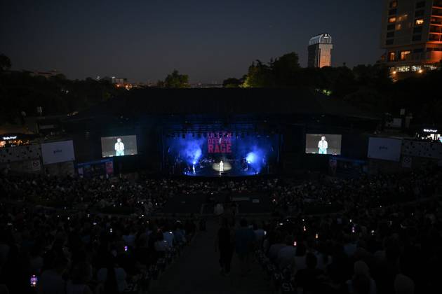 Soul Singer Imany performs live at Harbiye Open Air Theatre in Istanbul ISTANBUL, TURKIYE - JUNE 25: Soul singer Imany performs on stage during her Women Deserve Rage European tour at the Harbiye Cemil Topuzlu Open Air Theatre in Istanbul, Turkiye on June 25, 2026. Saffet Azak Anadolu Istanbul Turkey. Editorial use only. Please get in touch for any other usage.  Copyright: x2026xAnadoluxSaffetxAzakx