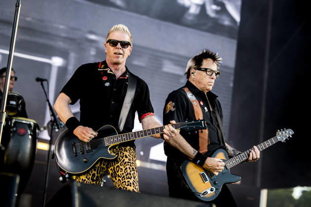 The Offspring live at Tinderbox 2026 Odense, Denmark. 26th, June 2026. The American rock band The Offspring performs a live concert during the Danish music festival Tinderbox 2026 in Odense. Here singer and guitarist Dexter Holland (L) is seen live on stage with guitarist Noodles (R). Denmark, Odense  Copyright: xGonzalesxPhoto LassexLagonix