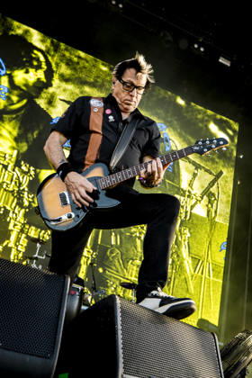 The Offspring live at Tinderbox 2026 Odense, Denmark. 26th, June 2026. The American rock band The Offspring performs a live concert during the Danish music festival Tinderbox 2026 in Odense. Here guitarist Noodles is seen live on stage. Denmark, Odense  Copyright: xGonzalesxPhoto LassexLagonix