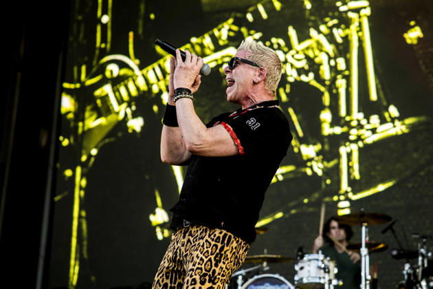 The Offspring live at Tinderbox 2026 Odense, Denmark. 26th, June 2026. The American rock band The Offspring performs a live concert during the Danish music festival Tinderbox 2026 in Odense. Here singer and guitarist Dexter Holland is seen live on stage. Denmark, Odense  Copyright: xGonzalesxPhoto LassexLagonix