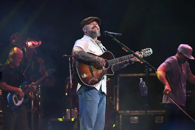 Zac Brown performing at British Airways ARC in London LONDON, ENGLAND - JUNE 25: Zac Brown performing at British Airways ARC, Olympia on June 25, 2026 in London, England CAP MAR MAR Great Britain UK Copyright: xMartinxHarris CapitalxPicturesx