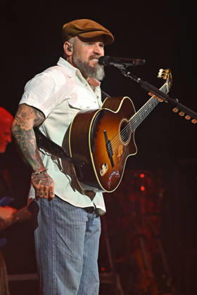 Zac Brown performing at British Airways ARC in London LONDON, ENGLAND - JUNE 25: Zac Brown performing at British Airways ARC, Olympia on June 25, 2026 in London, England CAP MAR MAR Great Britain UK Copyright: xMartinxHarris CapitalxPicturesx