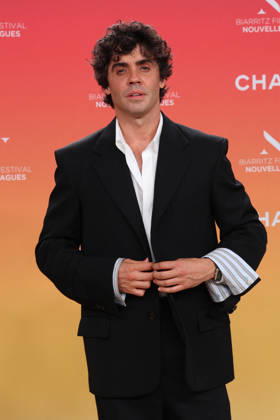 Javier Ambrossi at the La Gare du Midi theater in Biarritz as part of the Biarritz Film Festival Nouvelles Vagues on June 25, 2026 Jean Marc Lhomer Bestimage Celebs at the La Gare du Midi theater in Biarritz as part of the Biarritz Film Festival – Nouvelles Vagues on June 25, 2026, in Biarritz, France  Copyright: xJean-MarcxLhomerx xBestimagexJean-MarcxLhomerx xBestimagex