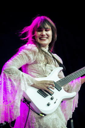 Calva Louise live at Copenhell 2026 Copenhagen, Denmark. 25th, June 2026. The rock band Calva Louise performs a live concert during the Danish heavy metal festival Copenhell 2026 in Copenhagen. Here vocalist and guitarist Jess Allanic is seen live on stage. Denmark, Copenhagen  Copyright: xGonzalesxPhoto MathiasxBakxLarsenx