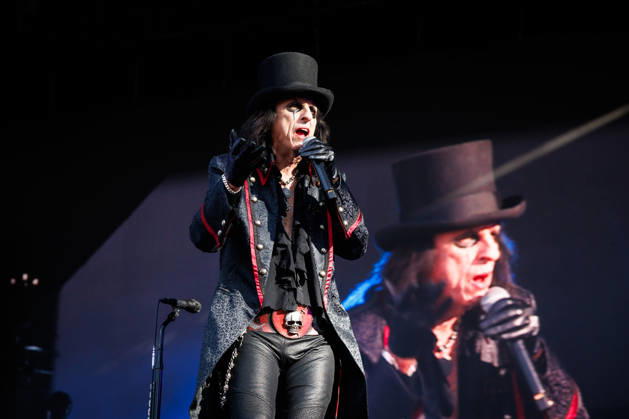Alice Cooper live at Tons of Rock 2026 Oslo, Norway. 25th, June 2026. The American singer Alice Cooper performs a live concert during the Norwegian music festival Tons of Rock 2026 in Oslo. Norway, Oslo  Copyright: xGonzalesxPhoto KetilxMartinsenx