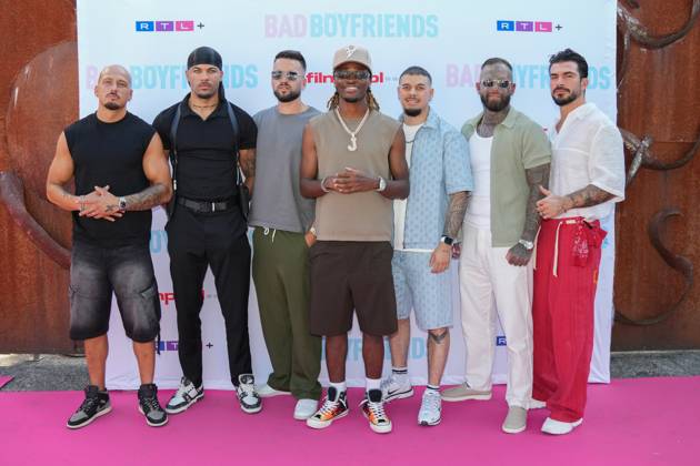 Screening von Bad Boyfriends in Köln. v.l. Santino, Tyron, Josh, Teezy, Antonio , Mirko, Maki beim Screening des neuen filmpool-Formats Bad Boyfriends (RTL+) am 25.06.2026 im Bootshaus in Köln. Koeln Bootshaus Nordrhein-Westfalen
