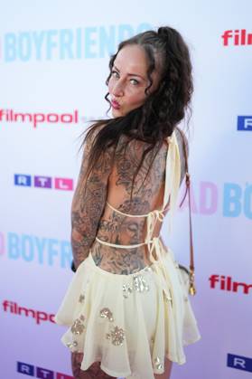 Screening von Bad Boyfriends in Köln. Sandra Sicora beim Screening des neuen filmpool-Formats Bad Boyfriends (RTL+) am 25.06.2026 im Bootshaus in Köln. Koeln Bootshaus Nordrhein-Westfalen