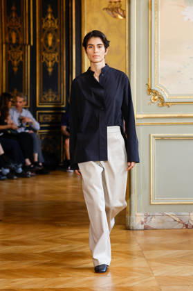 Studio Nicholson Men s Ready-to-Wear Spring Summer 2027 Fashion Show during Paris Fashion Week, France, on June 26, 2026 Bestimage Runway during the Studio Nicholson Men’s Spring Summer 2027 fashion show as part of Paris Fashion Week on June 26, 2026 in Paris, France Paris, France  Copyright: xAgencex xBestimagexAgencex xBestimagex
