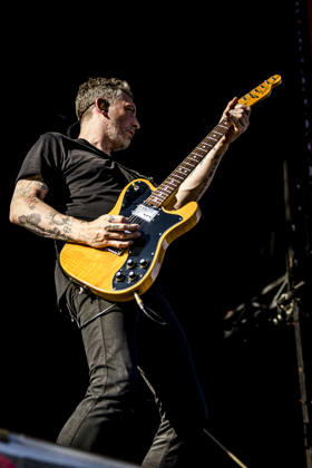 Snow Patrol live at Tinderbox 2026 Odense, Denmark. 26th, June 2026. The Northern Irish rock band Snow Patrol performs a live concert at during the Danish music festival Tinderbox 2026 in Odense. Here musician Nathan Connolly is seen live on stage. Denmark, Odense  Copyright: xGonzalesxPhoto LassexLagonix