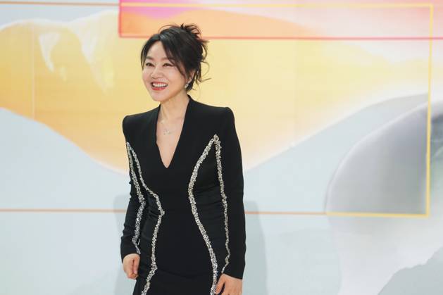 SHANGHAI, CHINA - JUNE 26: Actress Yan Ni arrives at the red carpet of the Magnolia Awards Ceremony Red Carpet of the 31st Shanghai TV Festival (STVF) on June 26, 2026 in Shanghai, China.  Copyright: xChinaxNewsxServicex 111650596268