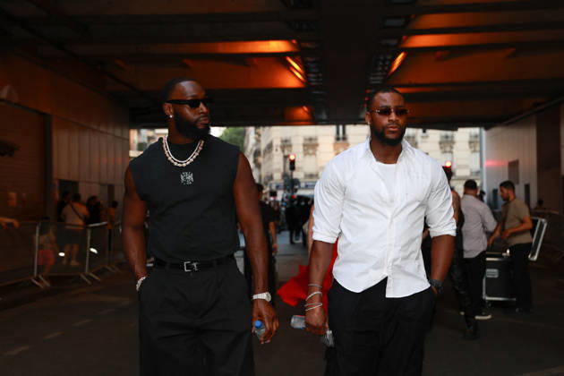 Charles Omenihu and Joseph Ossai at the Vetements Men s Ready-to-Wear Spring Summer 2027 Collection fashion show during Paris Fashion Week, June 26, 2026 Florian Lavielle Bestimage Celebrities at the Vetements Men’s Ready-to-Wear Spring Summer 2027 Collection fashion show during Paris Fashion Week on June 27, 2026, Paris, France  Copyright: xFlorianxLaviellex xBestimagexFlorianxLaviellex xBestimagex